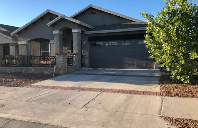 12741 Tre Maximiliano 4-Bedroom Home on El Paso's East Side Gallery 3