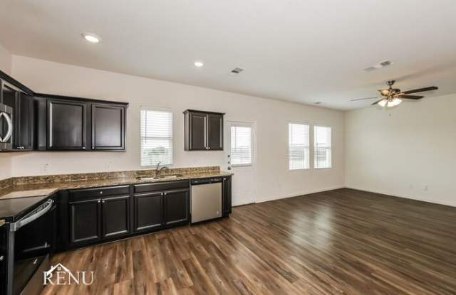 6008 Mojave Drive Gallery 3