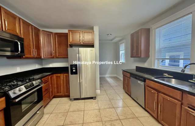 222-224 Calumet St. photos photos