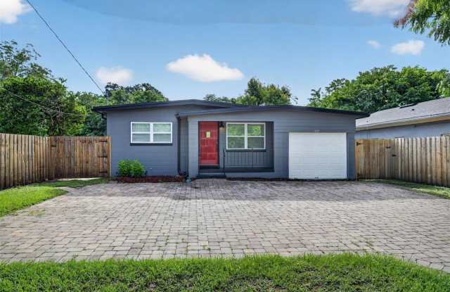 1317 CLOVERLAWN Avenue photos photos