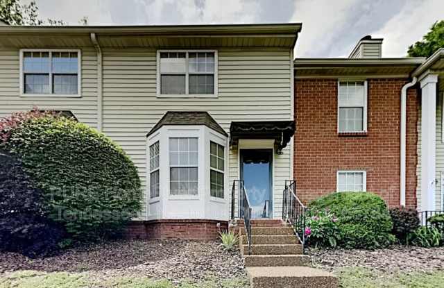 120 Spring Place Drive Gallery 1