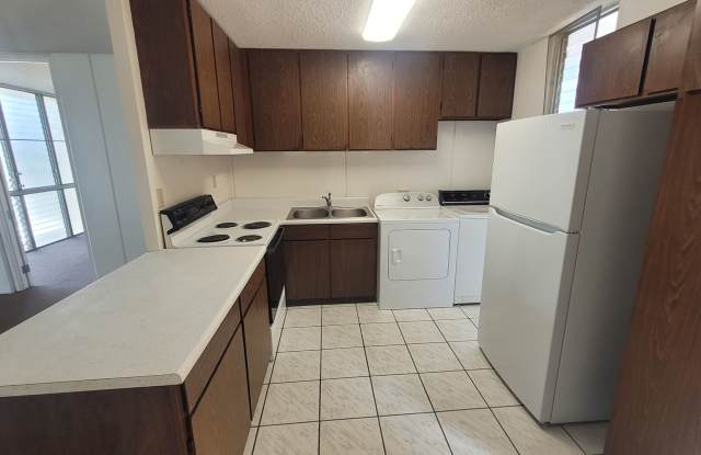 Newly Upgraded Spacious 1 Bedroom Apartment in the Ridgecrest Complex. - 95-2040 Waikalani Place, Waipio Acres, HI 96789