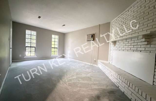 Apartment for rent in Eastlake Gallery 4
