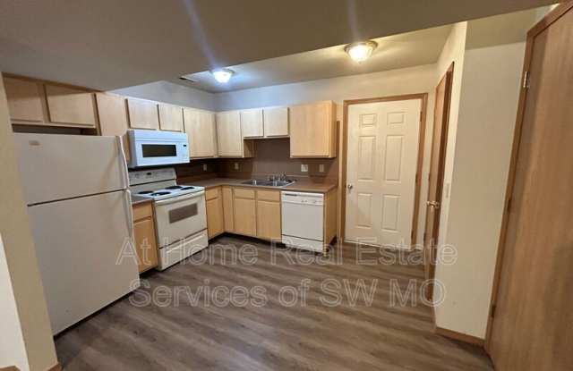 1408 W Frosty Gallery 3
