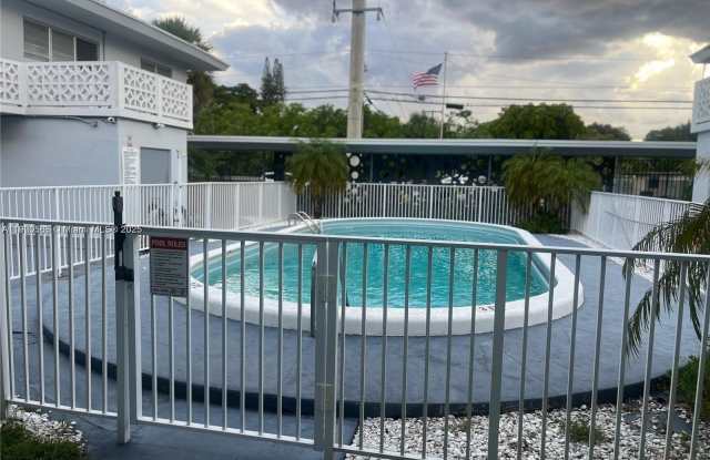 12665 NE 16th Ave photos photos