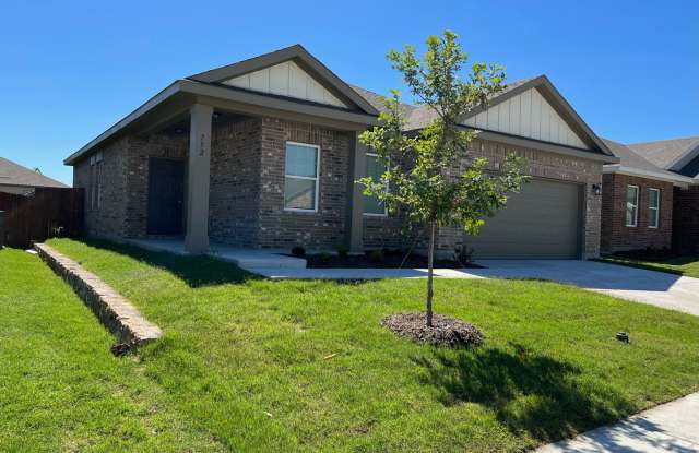 Beautiful Single-Family Home for Lease in Lavon! Gallery 3