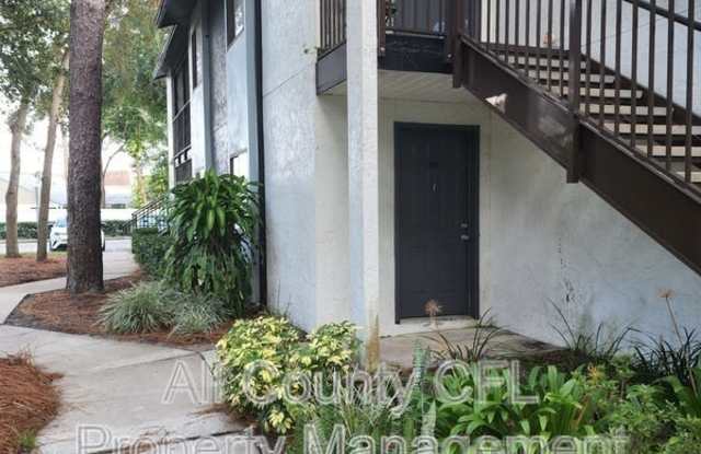 202 Riverbend Dr - 202 Riverbend Drive, Altamonte Springs, FL 32714