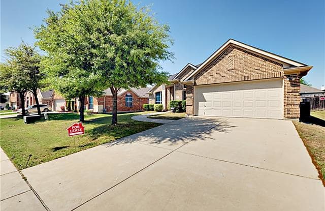 4935 Screech Owl Lane - 4935 Screech Owl Ln, Grand Prairie, TX 75052