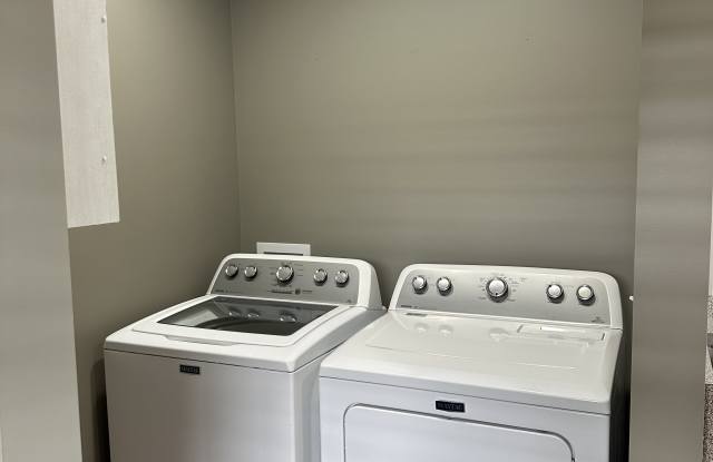 10600 Big Cynthiana Road - 10600 Big Cynthiana Road, Vanderburgh County, IN 47720