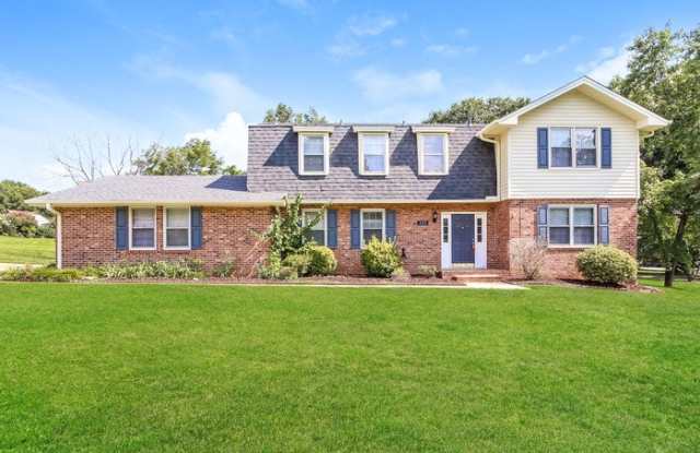 107 Meadowbrook Drive photos photos