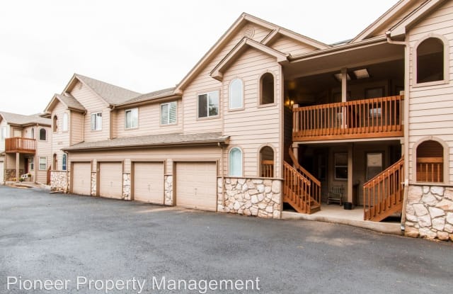 4276 S. Eldridge St #202 - 4276 South Eldridge Street, Dakota Ridge, CO 80465