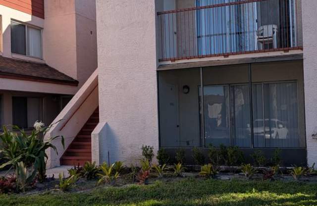 Complete remodeled 2 bedrooms 2 baths with balcony photos photos