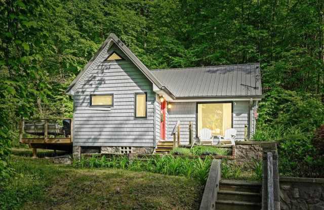 3 Seventh Road - 3 7th Road, Greenwood Lake, NY 10925