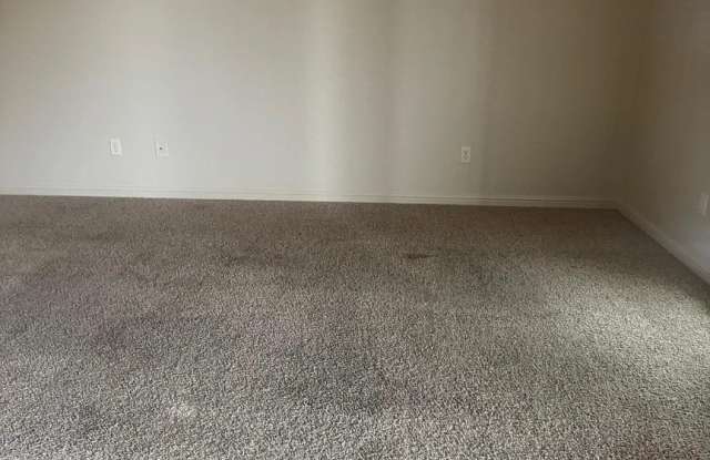 2208 Breezy Drive Gallery 2
