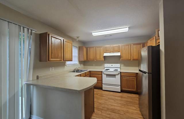 1992 Todd Cove lot: A Gallery 3