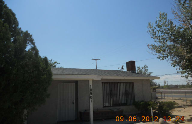 18901 Vine St - 18901 Vine Street, Hesperia, CA 92345