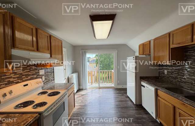 1325 South 19th Street - Upper Gallery 2