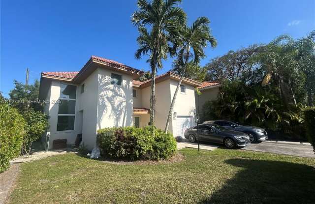 4445 Red Rd - 4445 Red Road, Coral Gables, FL 33146