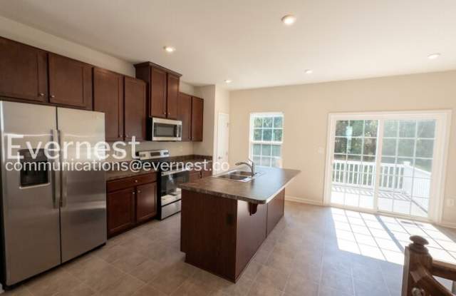 8433 Devries Lane Gallery 4