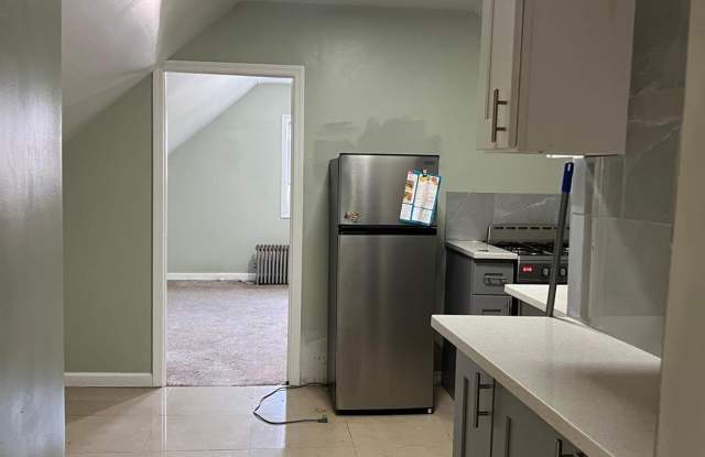 14530 Ferndale Avenue photos photos