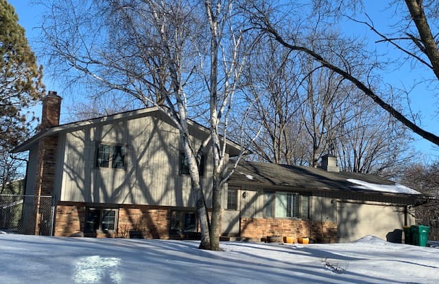 16560 Galena Ave W - 16560 Galena Avenue, Lakeville, MN 55068