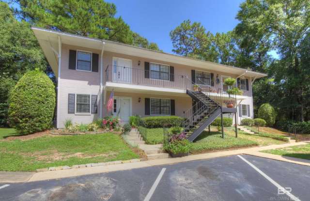 320 Volanta Avenue - 320 Volanta Avenue, Fairhope, AL 36532
