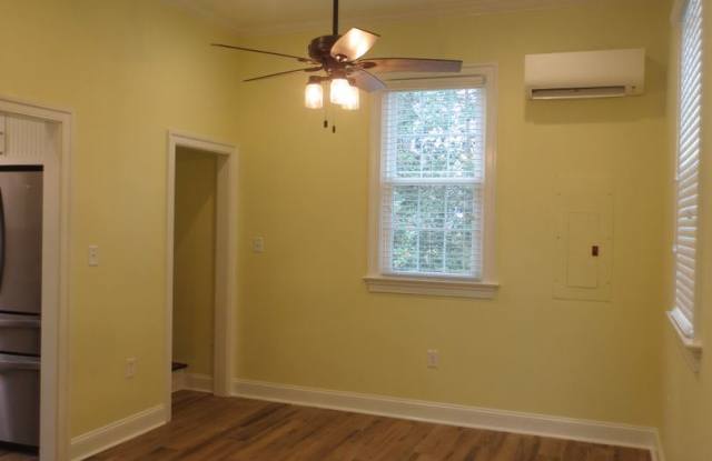 10107 Ogilvy Ln.^^ Gallery 3