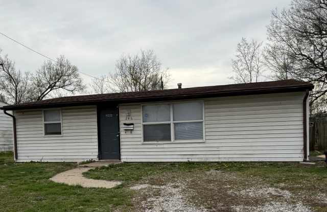 LIMITED TIME**1/2 OFF DEPOSIT** photos photos