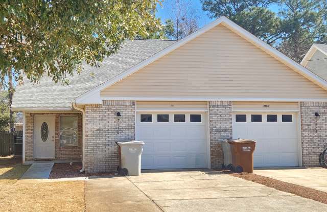 2170 Tom St photos photos