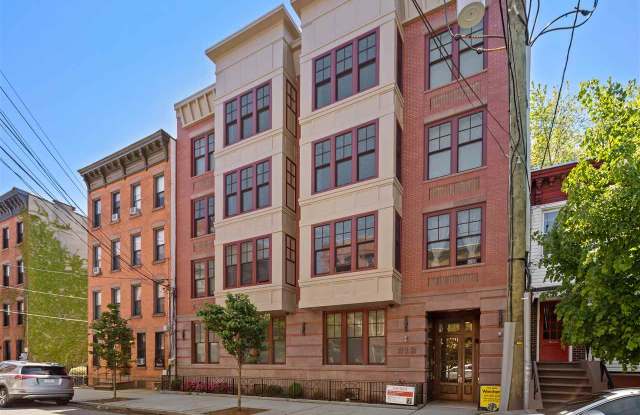 313 7TH ST - 313 7th St, Jersey City, NJ 07302