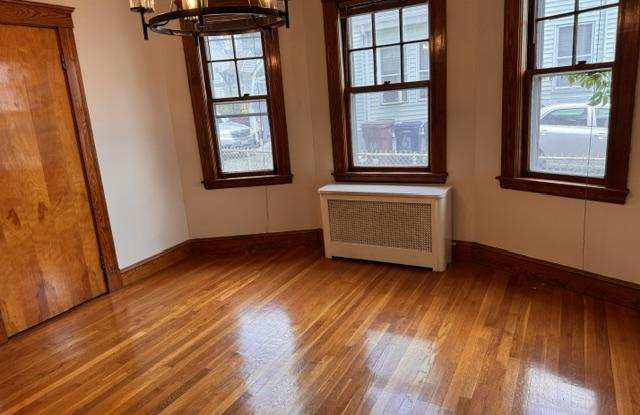 71 Everett St. Gallery 4