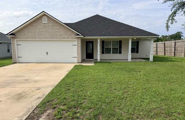 Beautiful 3 Bedroom 2 Bath Home in Valdosta, GA photos photos