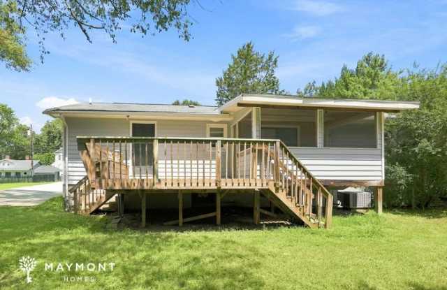 1628 Thompson Drive Gallery 3