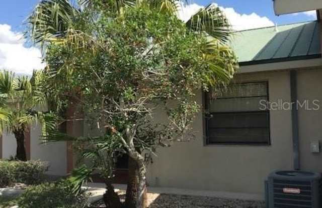 25385 SANDHILL BOULEVARD photos photos