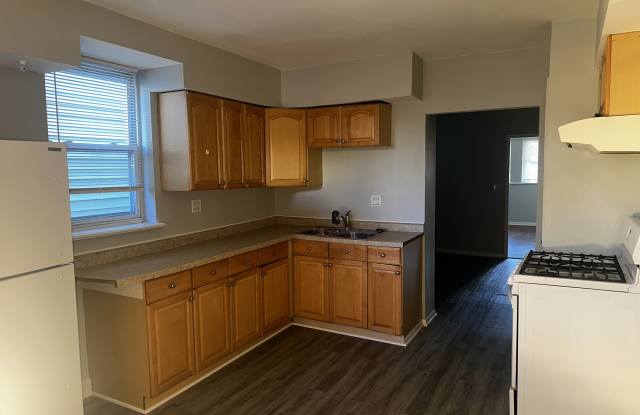 3055 N Monticello Ave - 3055 North Monticello Avenue, Chicago, IL 60618