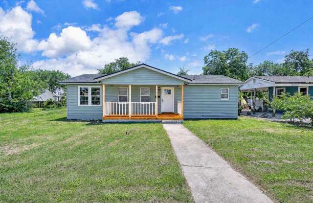 Newly remodeled 4BD 2BA home in Waco photos photos
