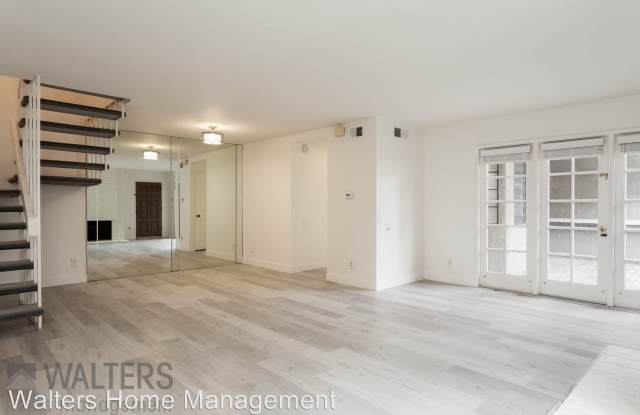 17539 Fairlie Rd - 17539 Fairlie Road, San Diego, CA 92128