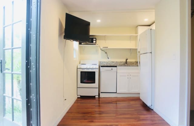 1211 Florida Ave - 1211 Florida Avenue, West Palm Beach, FL 33401