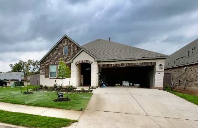 412 Smithsonian Lane photos photos