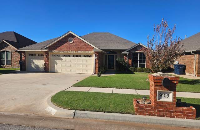 (4) Bed/(2) Bath in Winfield Addition OKC! photos photos