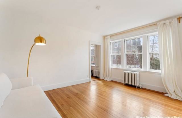 20 Concord Ave. photos photos