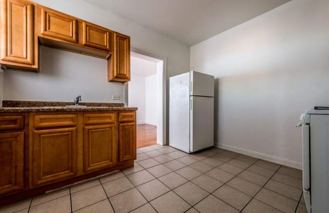 304 East 147th Street - Apartments Gallery 4