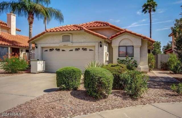 8817 E Dahlia Drive Gallery 1