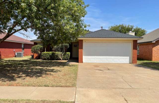 AVAILABLE NOW! 3BED/2BATH/2GARAGE SOUTH LUBBOCK HOME photos photos