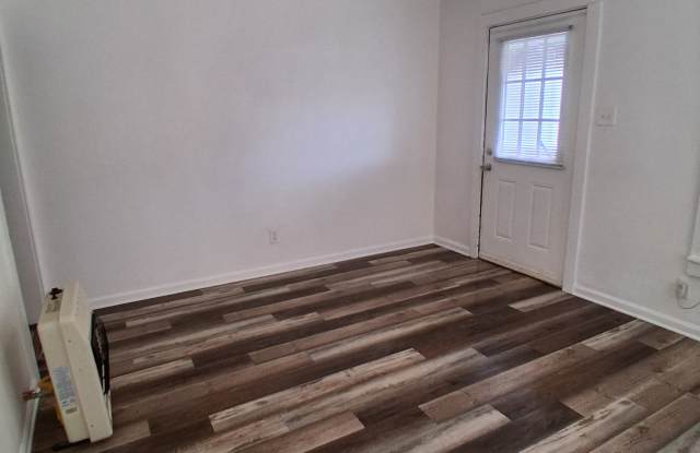 1310 Marshal St. Gallery 2