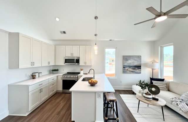 3410 Tower Hill Circle photos photos