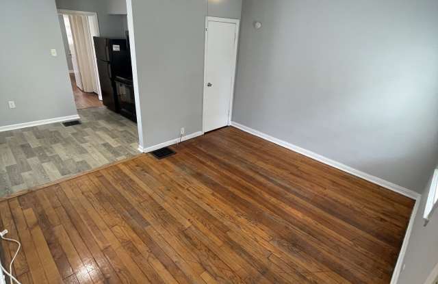 603 N Tibbs Avenue Gallery 3