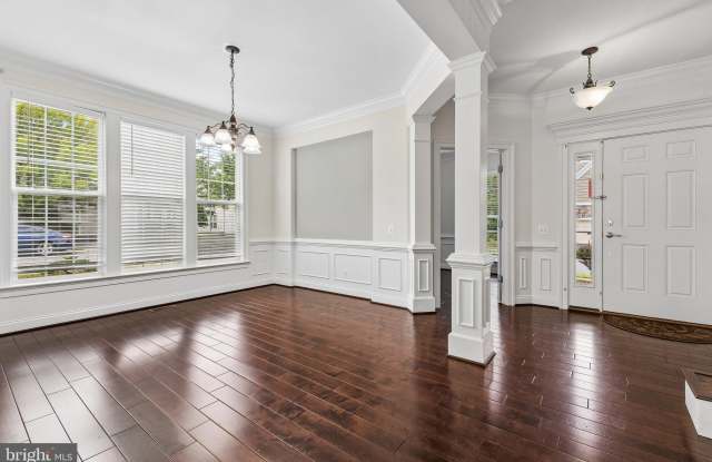 43527 LOUDOUN BARN Way Gallery 3