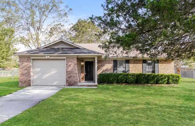 370 South Fairview Drive - 370 South Fairview Drive, Harlem, GA 30814