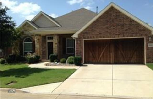 2821 Fox Creek Trail - 2821 Fox Creek Tr, Arlington, TX 76017